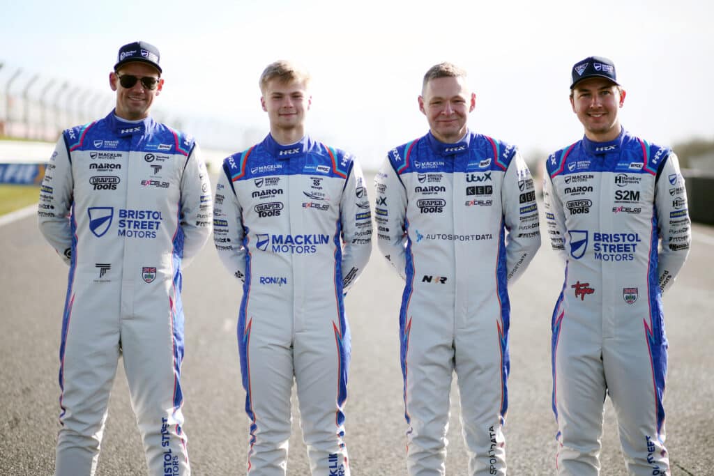 6dab8e42 2749 bb2f 0c5b cdf1ec6a78fe 1024x683 1 - REIS Motorsport Insurance